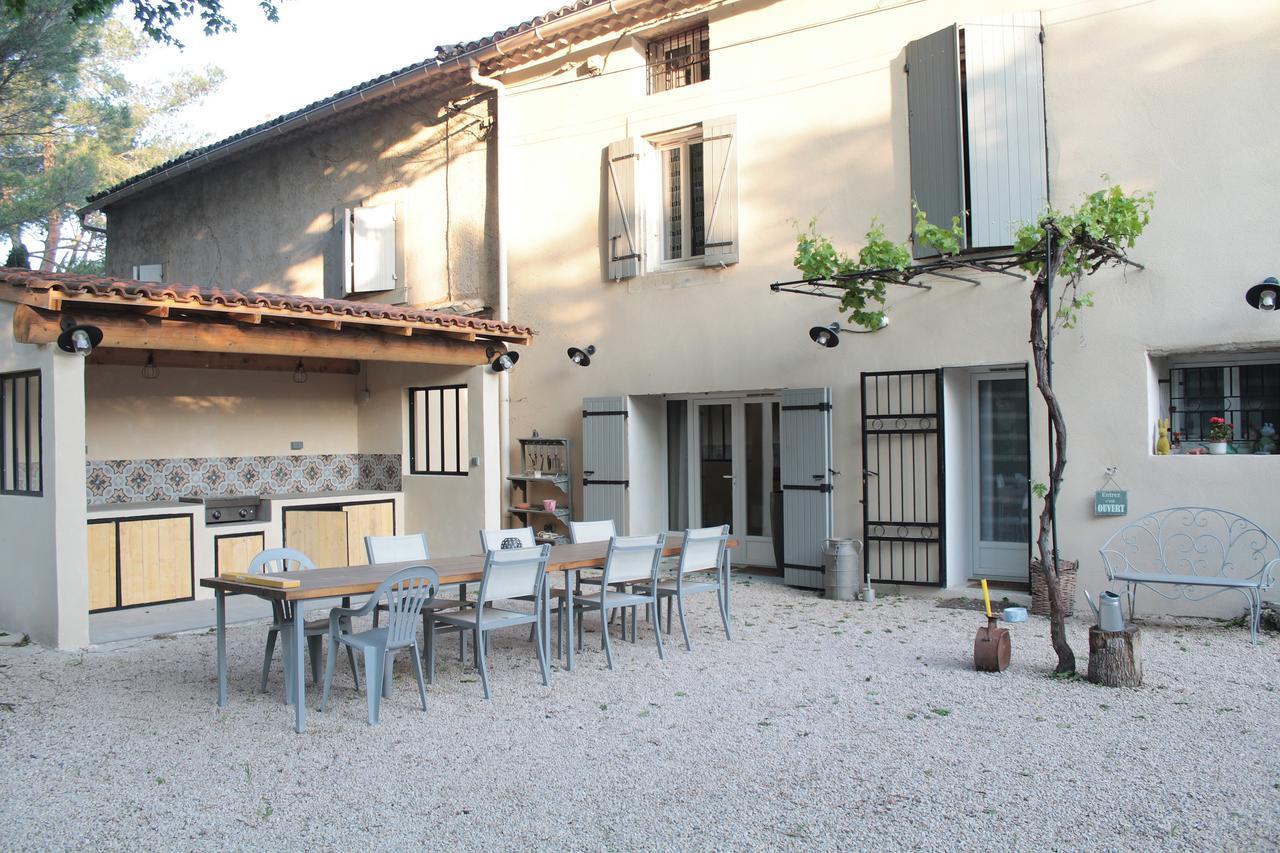 Mas De La Douceur Bed & Breakfast Saint-Andiol Exterior photo