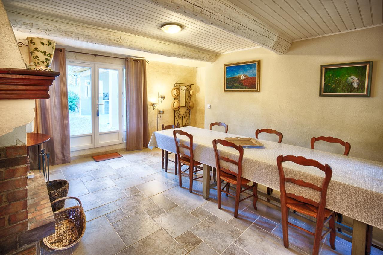 Mas De La Douceur Bed & Breakfast Saint-Andiol Exterior photo